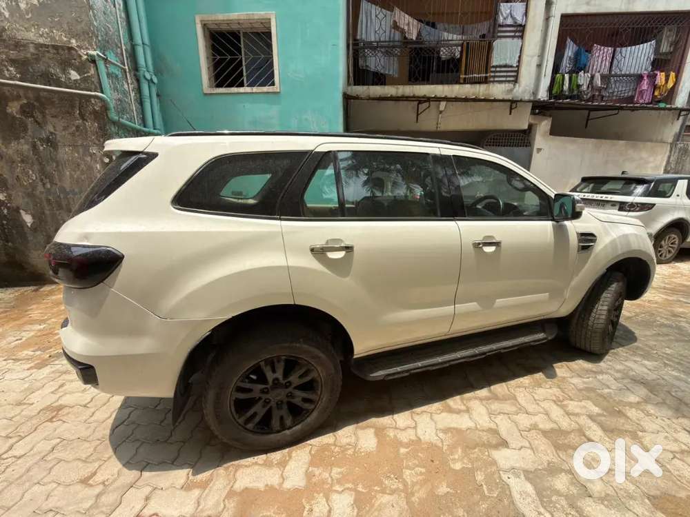 Ford Endeavour 2016 Diesel Well Maintained