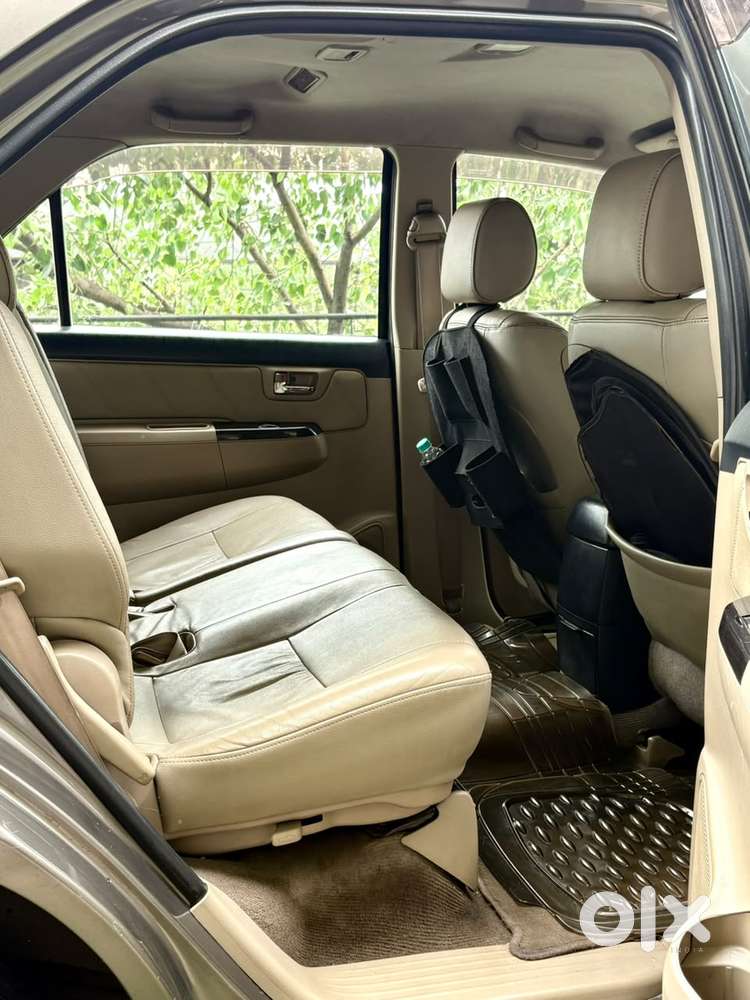 Toyota Fortuner 4x2 At, 2015, Diesel