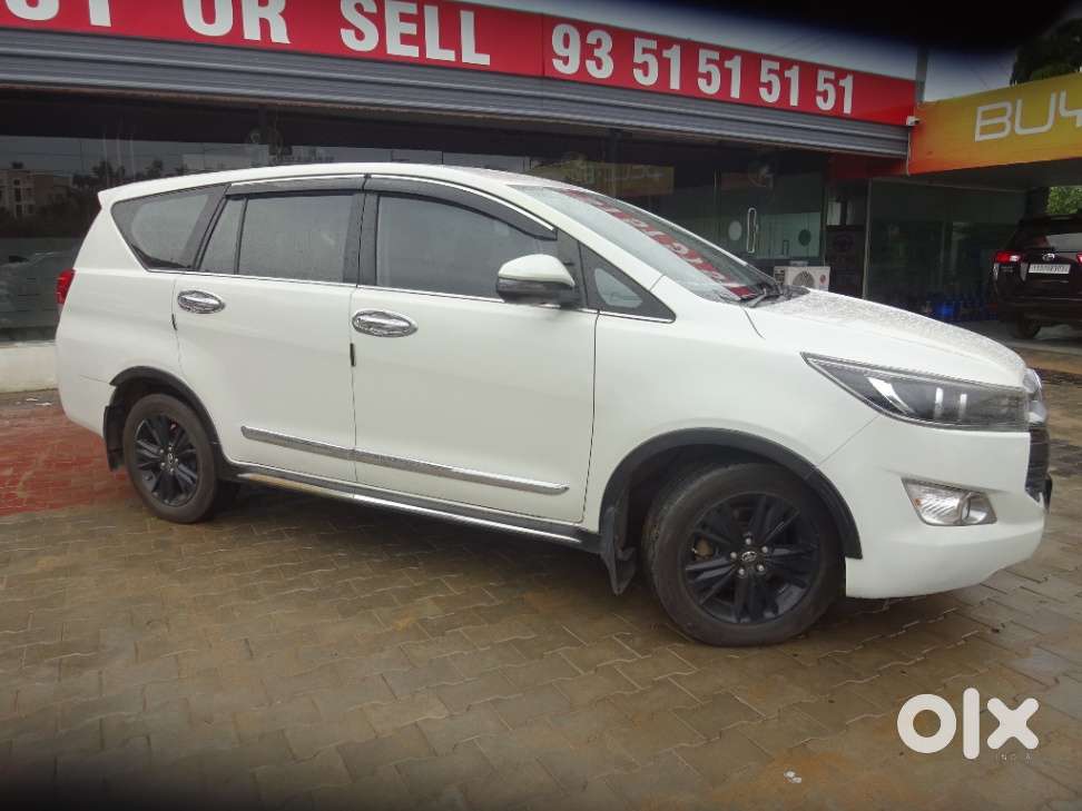 Toyota Innova Crysta Touring Sport 2.4 Mt, 2019, Diesel