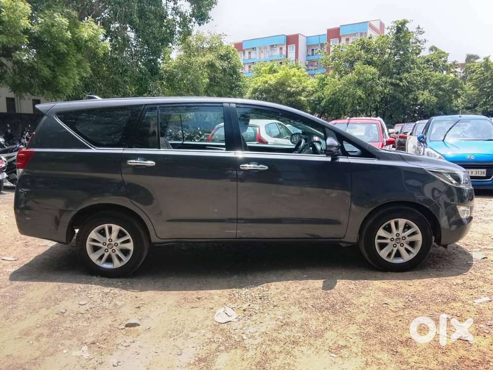 Toyota Innova Crysta 2.4 V, 2018, Diesel