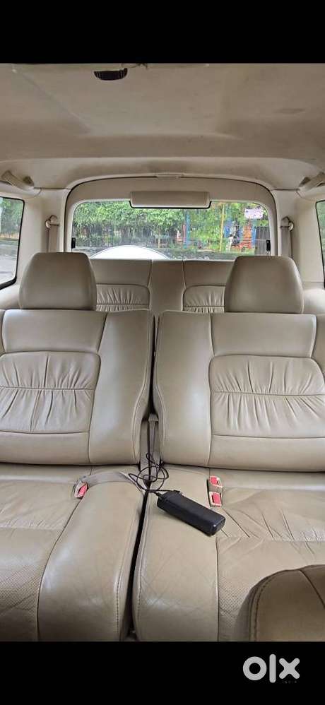 Ford Endeavour 2.2 Trend Mt 4x2, 2011, Diesel