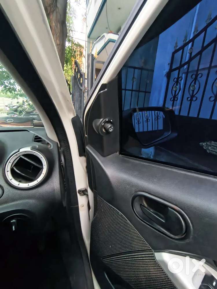 Ford Figo Petrol 2012