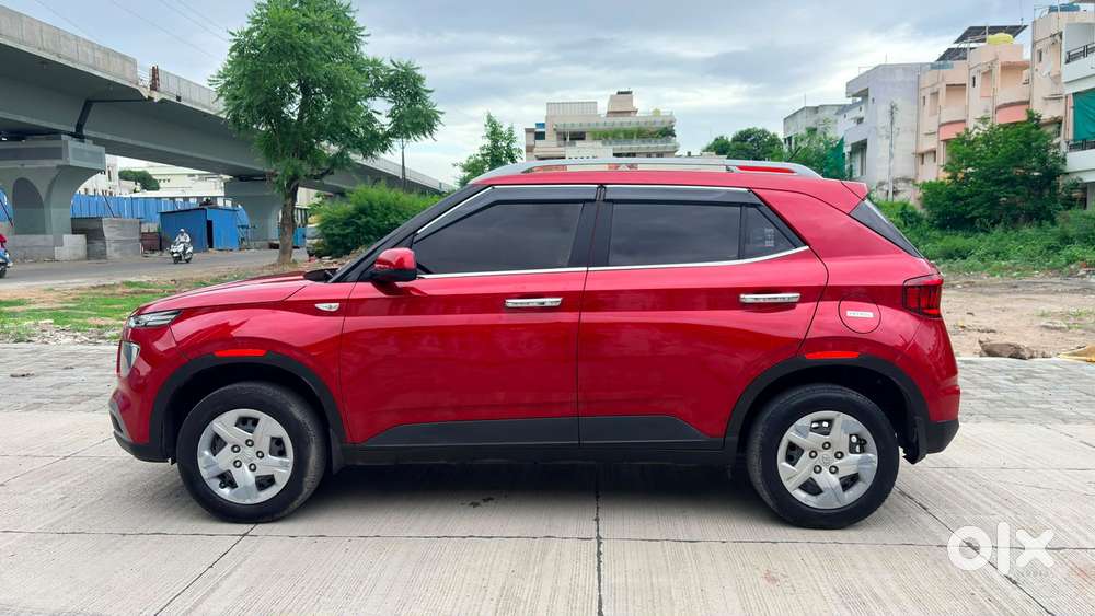 Hyundai Venue S, 2021, Petrol
