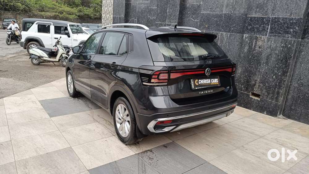 Volkswagen Taigun 1.0 Tsi Highline At, 2023, Petrol