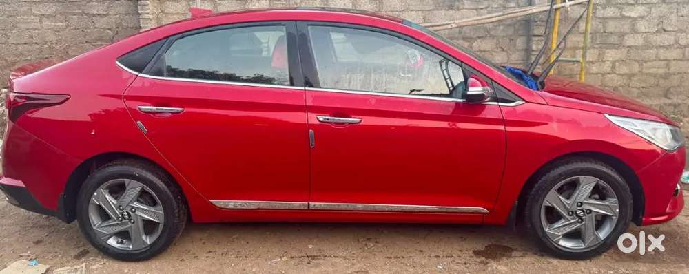 I Want To Sell My Verna 2020 1.6 Sx Sunroof