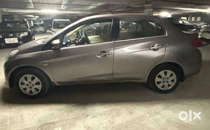 Honda Amaze 2014 Petrol + Cng Well Maintained