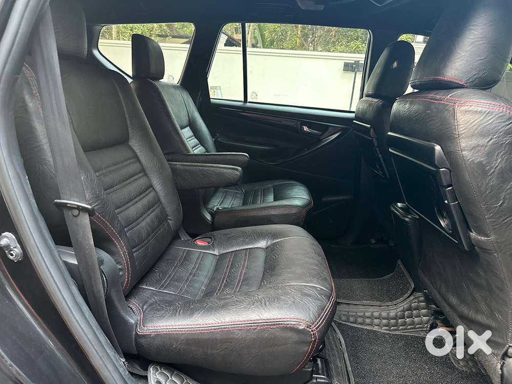 Full Black Toyota Innova Crysta 2017 Diesel Well Maintained