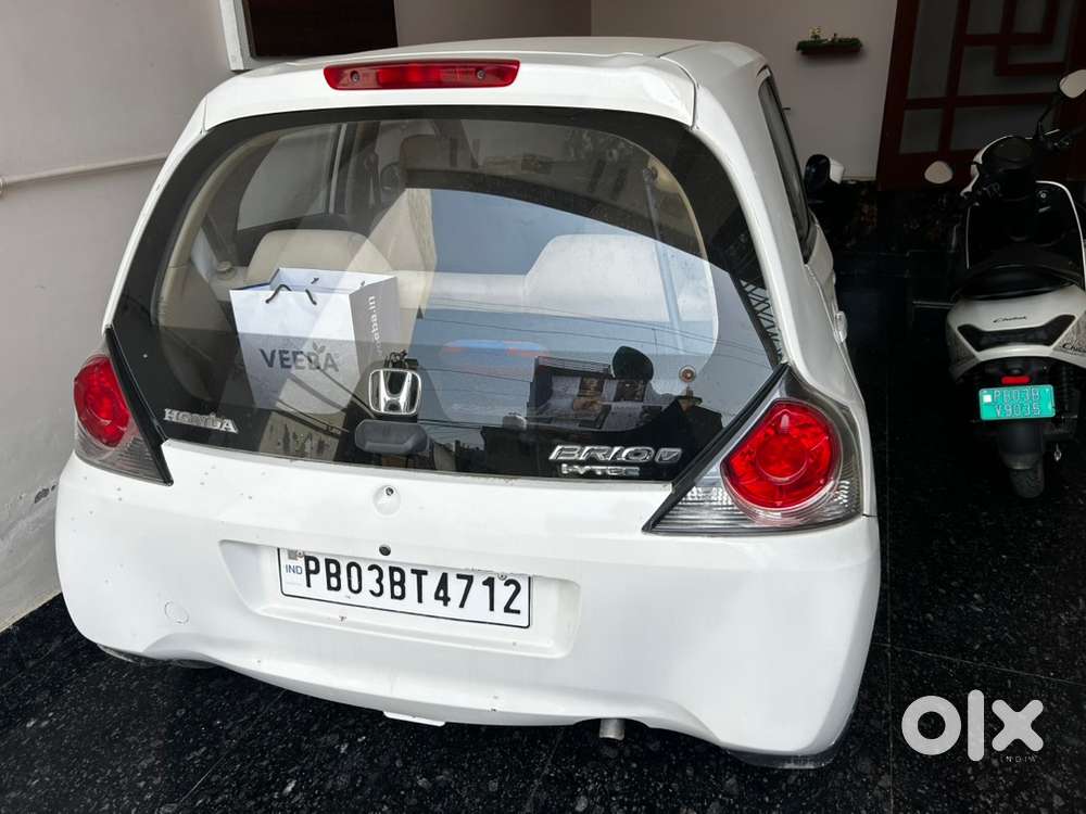 Honda Brio Petrol 2011 Year Car