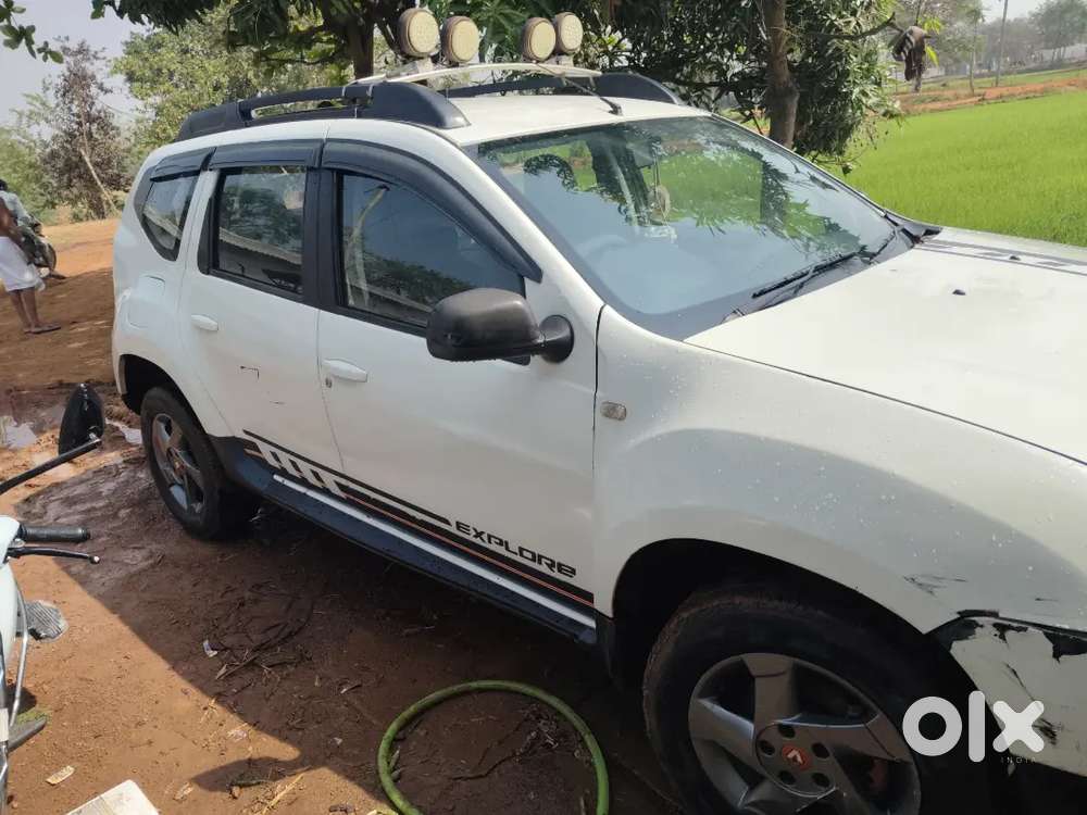 Renault Duster 2015 Diesel 119000 Km Driven Best Condition