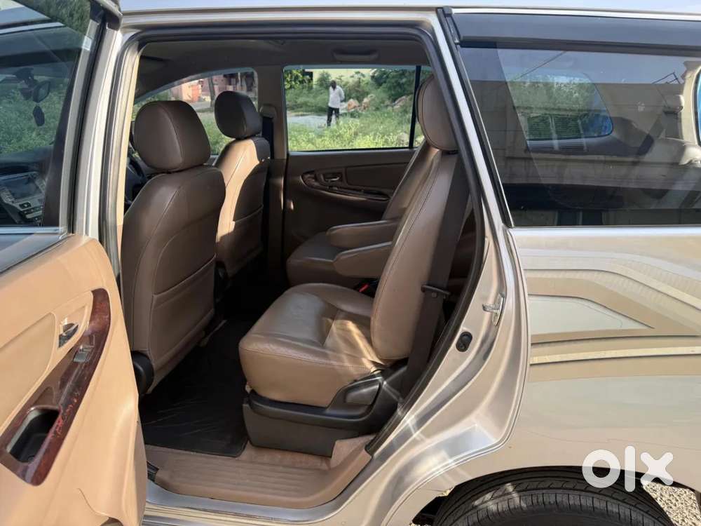 Toyota Innova, 2015, Diesel