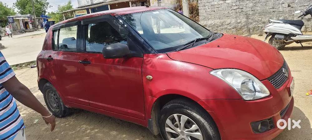 Swift Maruti Suzuki 2009 With Km Driven