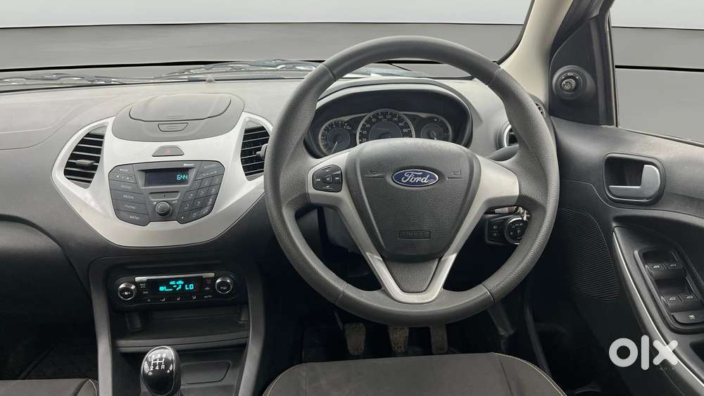 Ford Figo Petrol Titanium, 2017, Petrol