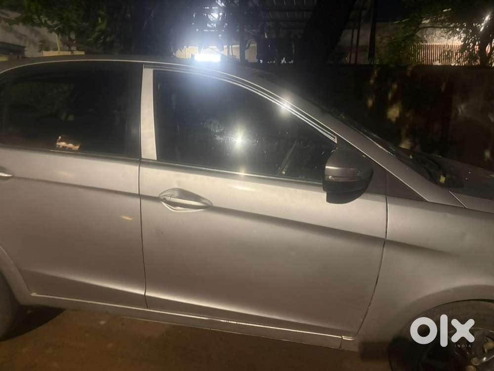Tata Bolt Petrol 2015