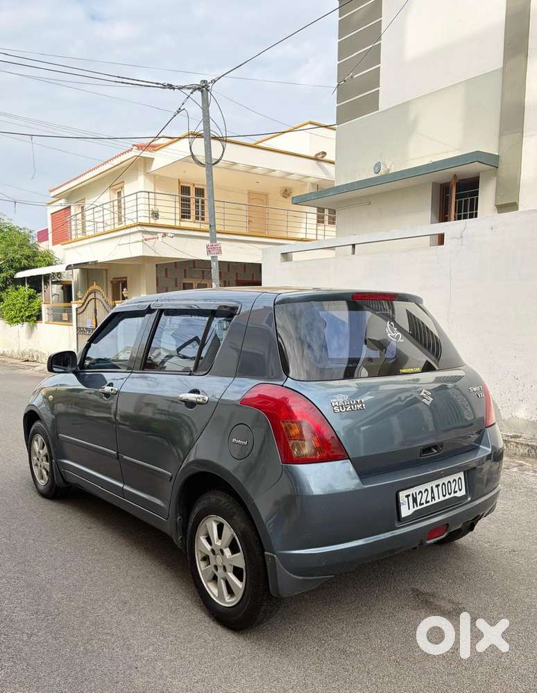 Maruti Suzuki Swift Vxi + Manual, 2006, Petrol