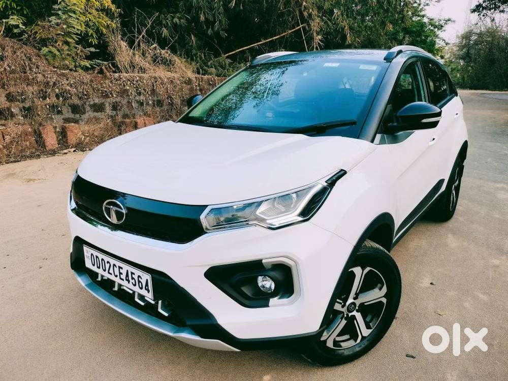 Tata Nexon 1.5 Revotorq Xza Plus Dual Tone Roof Amt, 2023, Diesel
