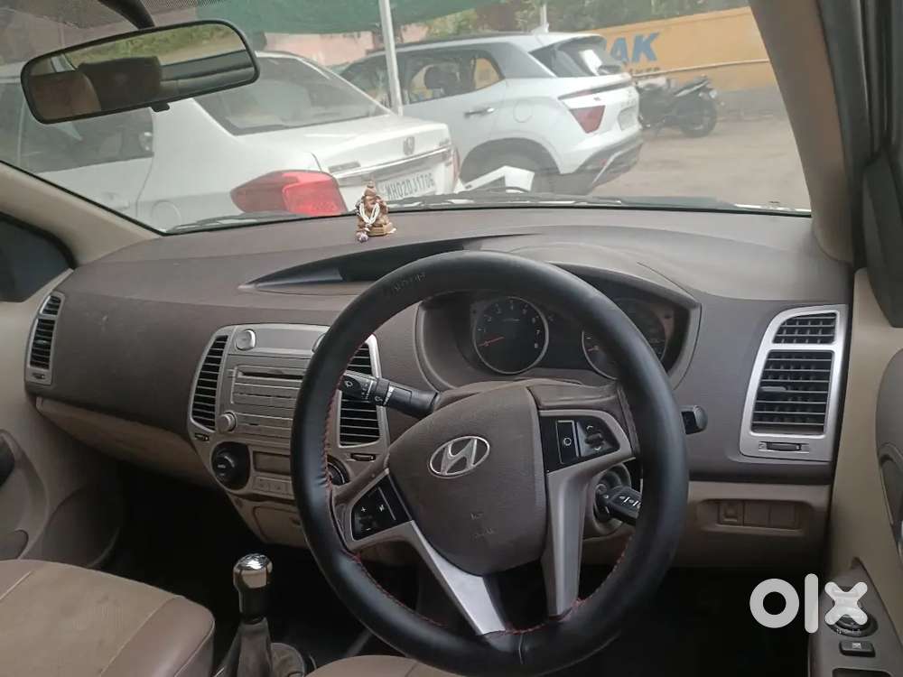 Hyundai I20 Sportz 2010