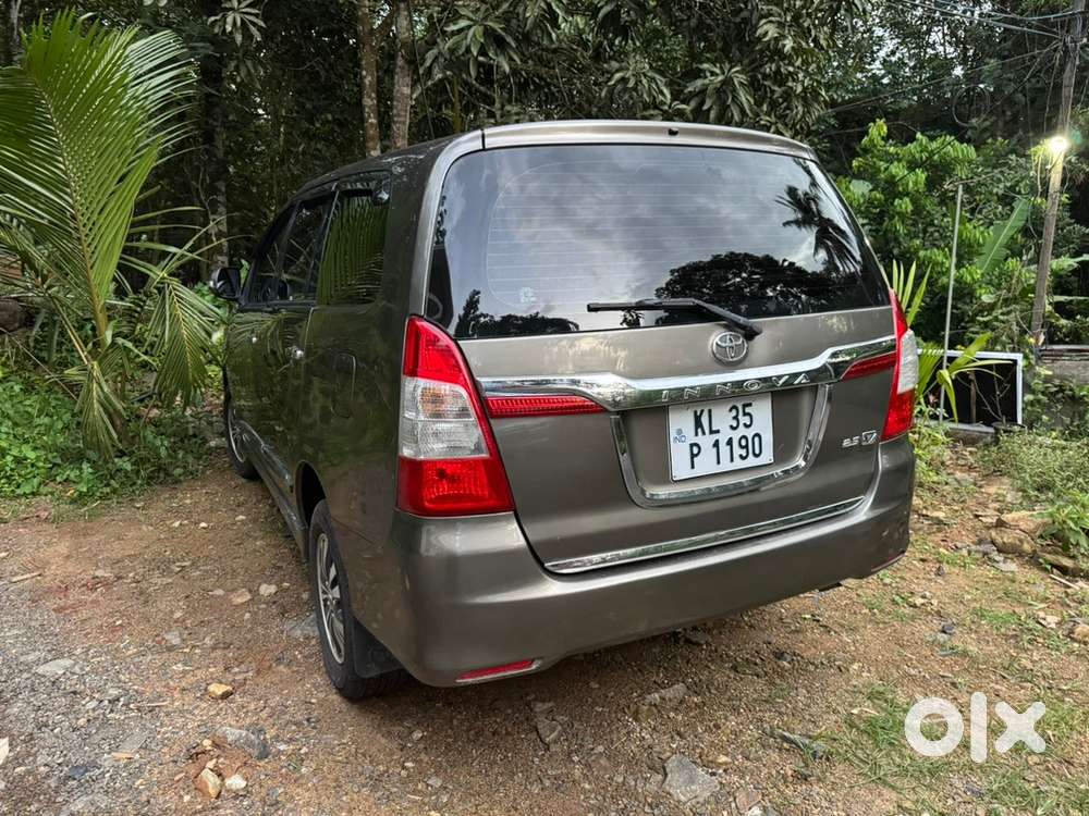 Toyota Innova  V 2015 Diesel
