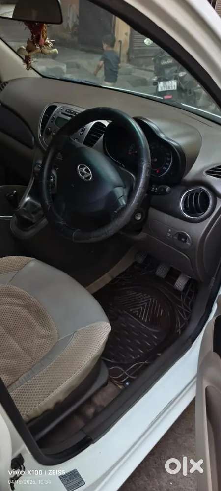 Hyundai I10 2013 Cng & Hybrids Well Maintained