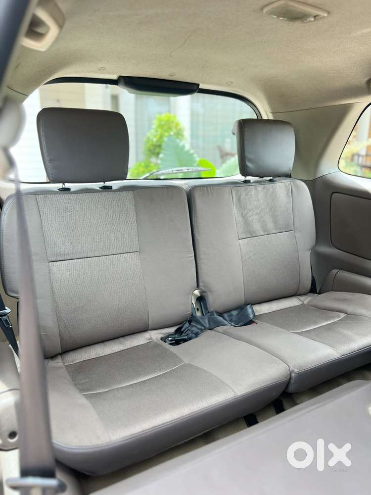 Toyota Innova 2.5 Vx 8 Str, 2016, Diesel