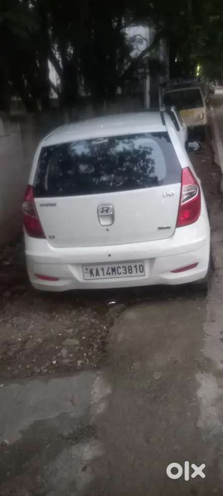 Hyundai I10 2011 Petrol 68000 Km Driven