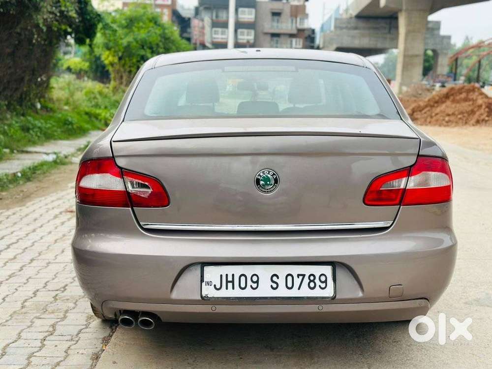 Skoda Superb 1.8 Ambition Tsi Mt, 2012, Petrol