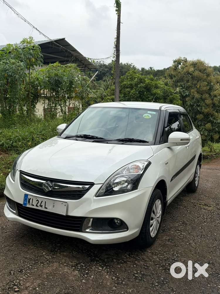 Maruti Suzuki Swift Dzire 1.2 Vxi Bsiv, 2016, Petrol
