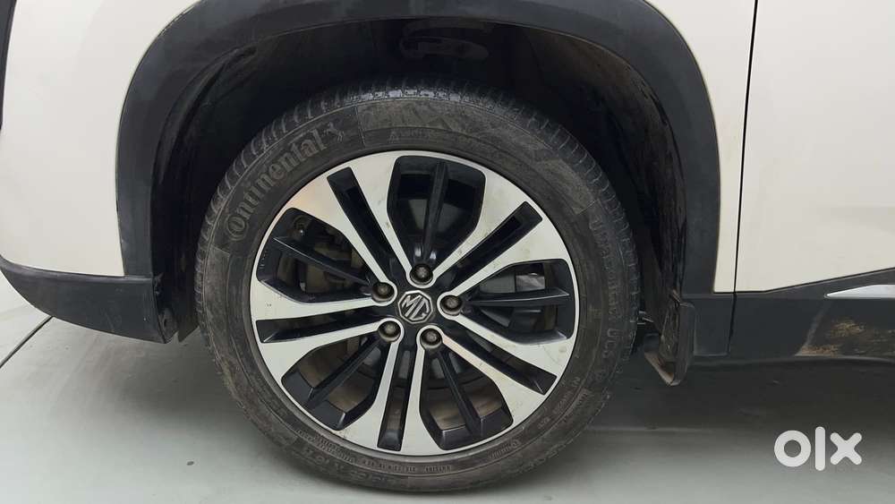 Mg Hector Plus 1.5 Sharp Turbo Cvt 6 Str, 2021, Petrol