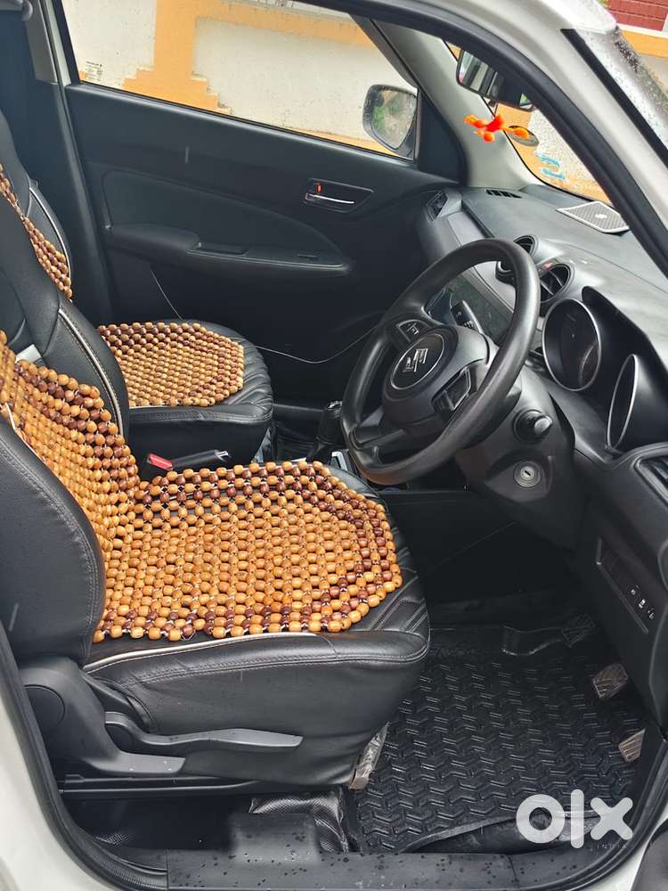 Maruti Suzuki Swift Vxi + Manual, 2023, Petrol