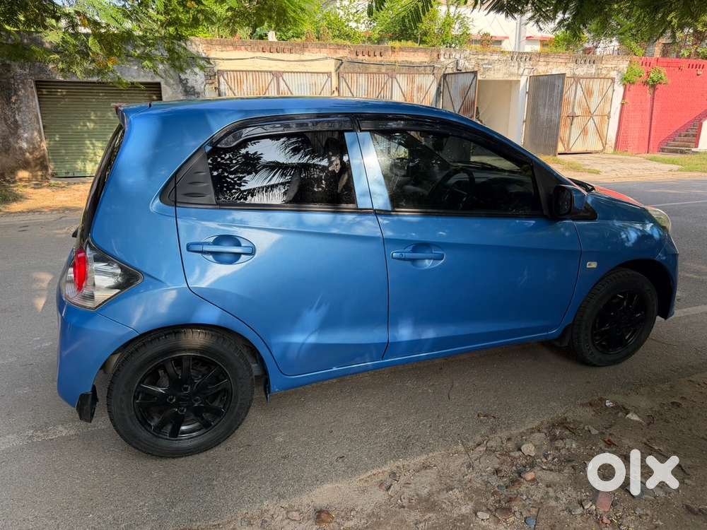 Honda Brio Petrol 2011 Year