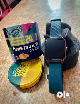 Second hand discount smart watch olx