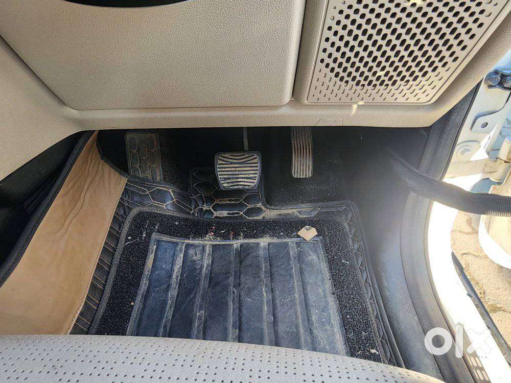Mahindra Thar Roxx Mx5 Rwd Diesel At, 2025, Diesel