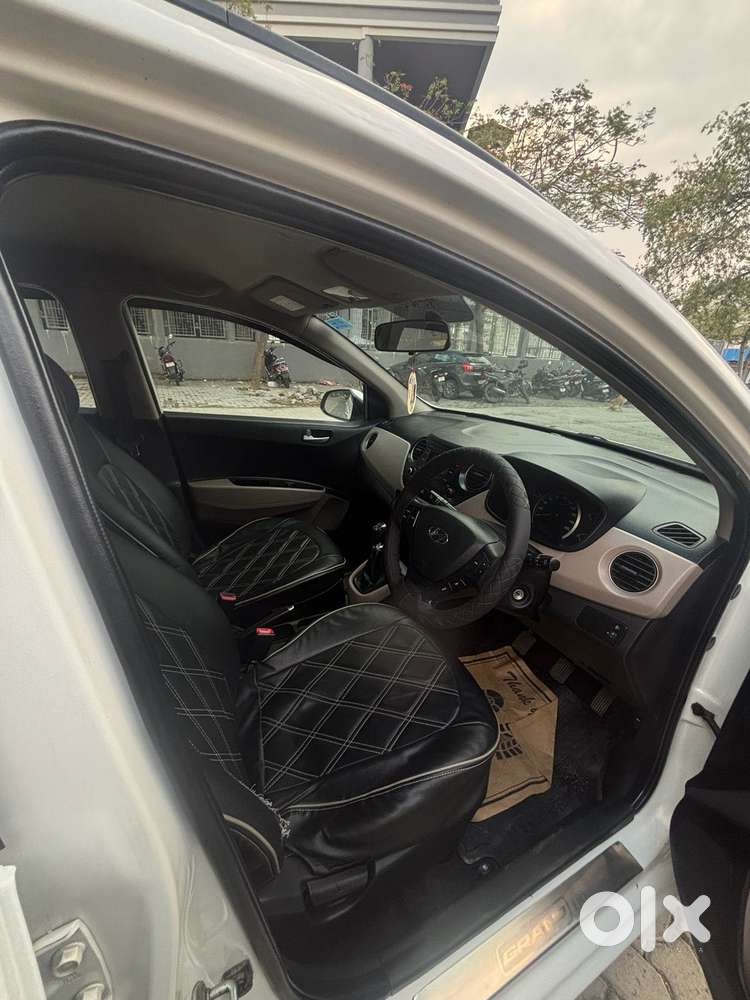 Hyundai Grand I10 Sportz, 2016, Petrol