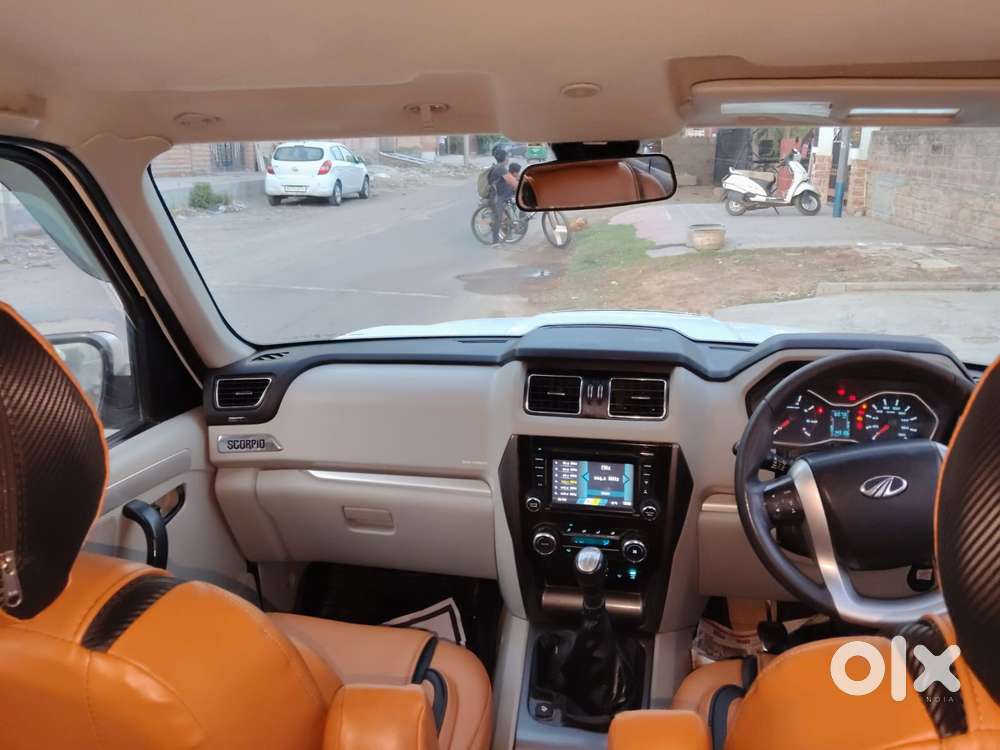 Mahindra Scorpio S10, 2017, Diesel