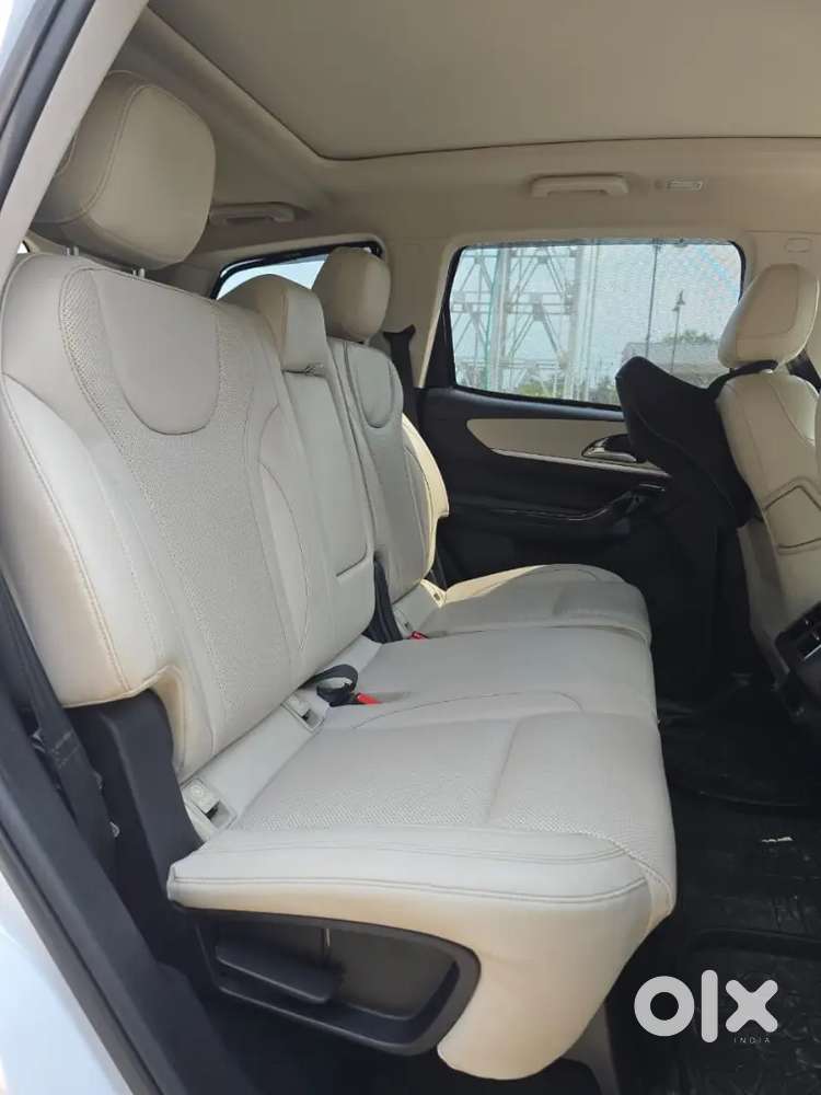 Mahindra Xuv700 Diesel 2024