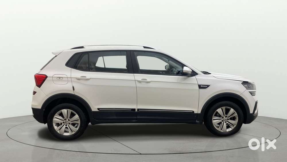 Skoda Kushaq 1.0 Tsi Ambition, 2022, Petrol