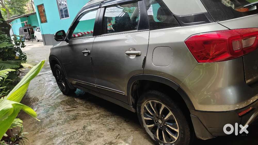 Maruti Suzuki Brezza Zxi 2021 Plus At