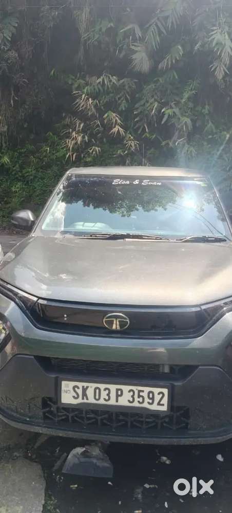 Tata Punch 2025 Petrol Well Maintained