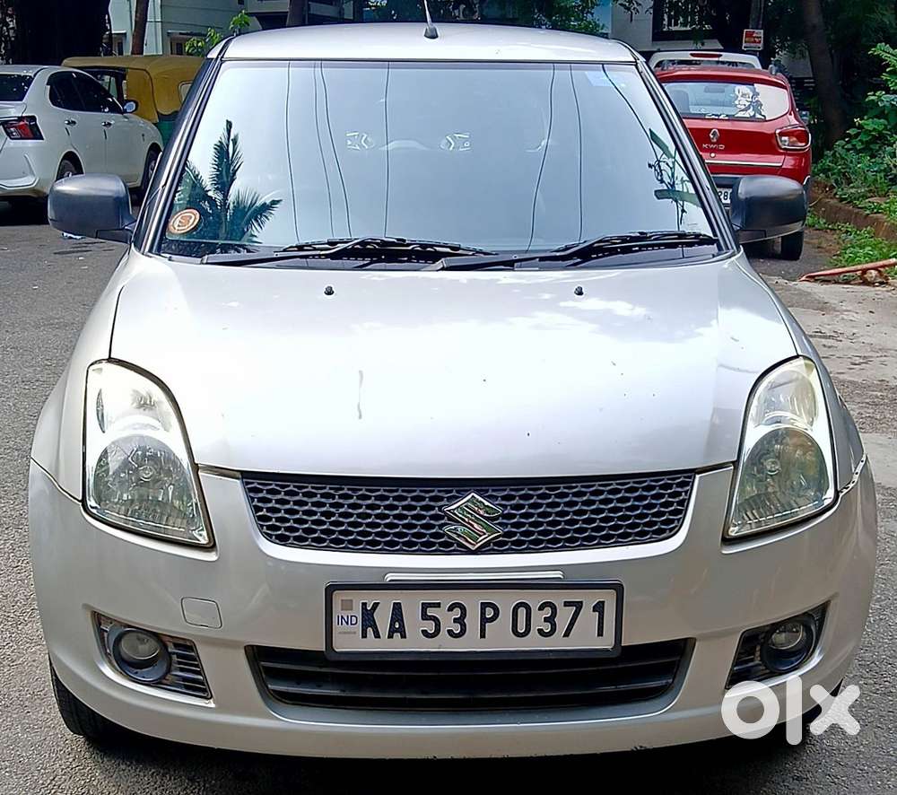 Maruti Suzuki Swift Vxi + Manual, 2010, Petrol