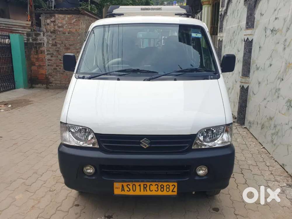 Maruti Eeco 2024 Std Petrol Manual