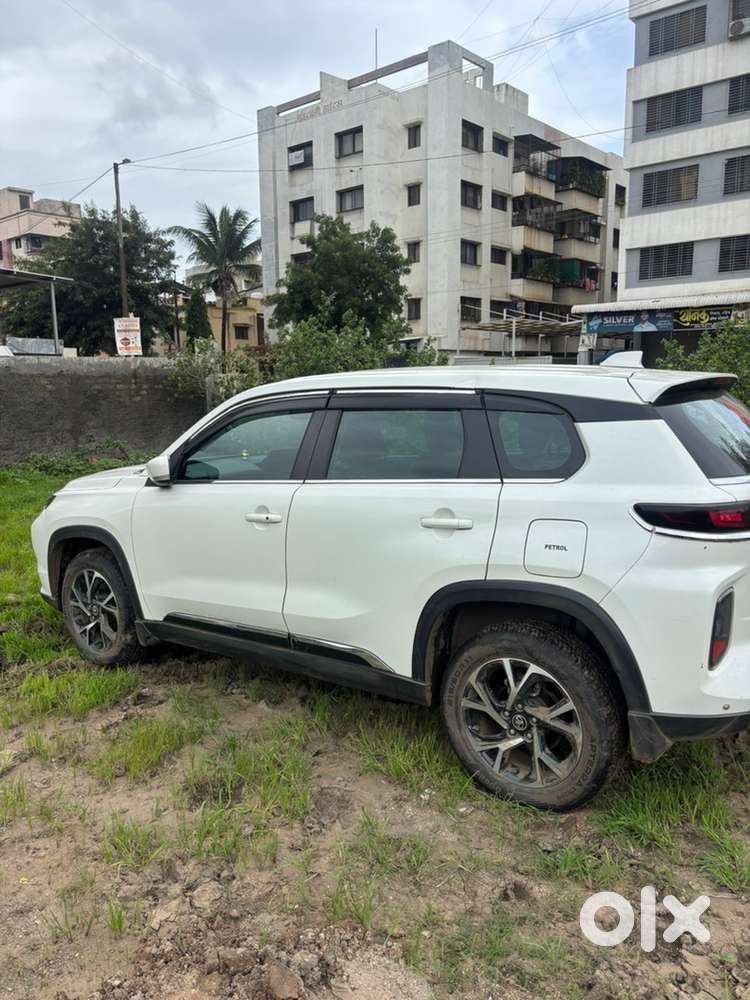 Toyota Urban Cruiser 2025 Hyryder Variant