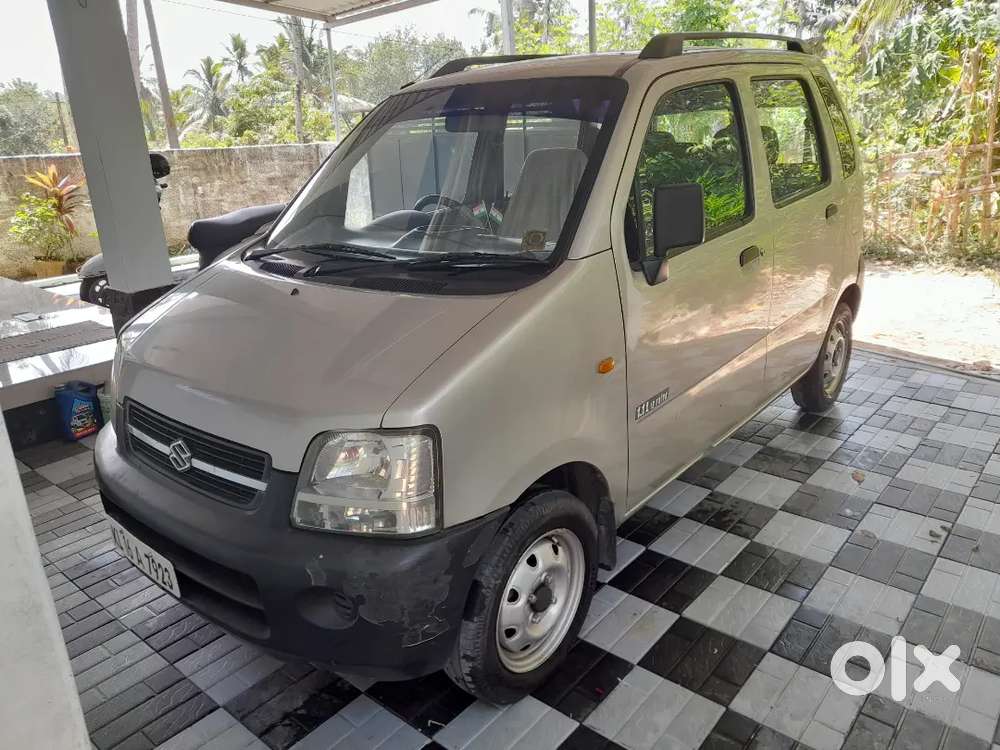 2004modal Good Car 112000rs