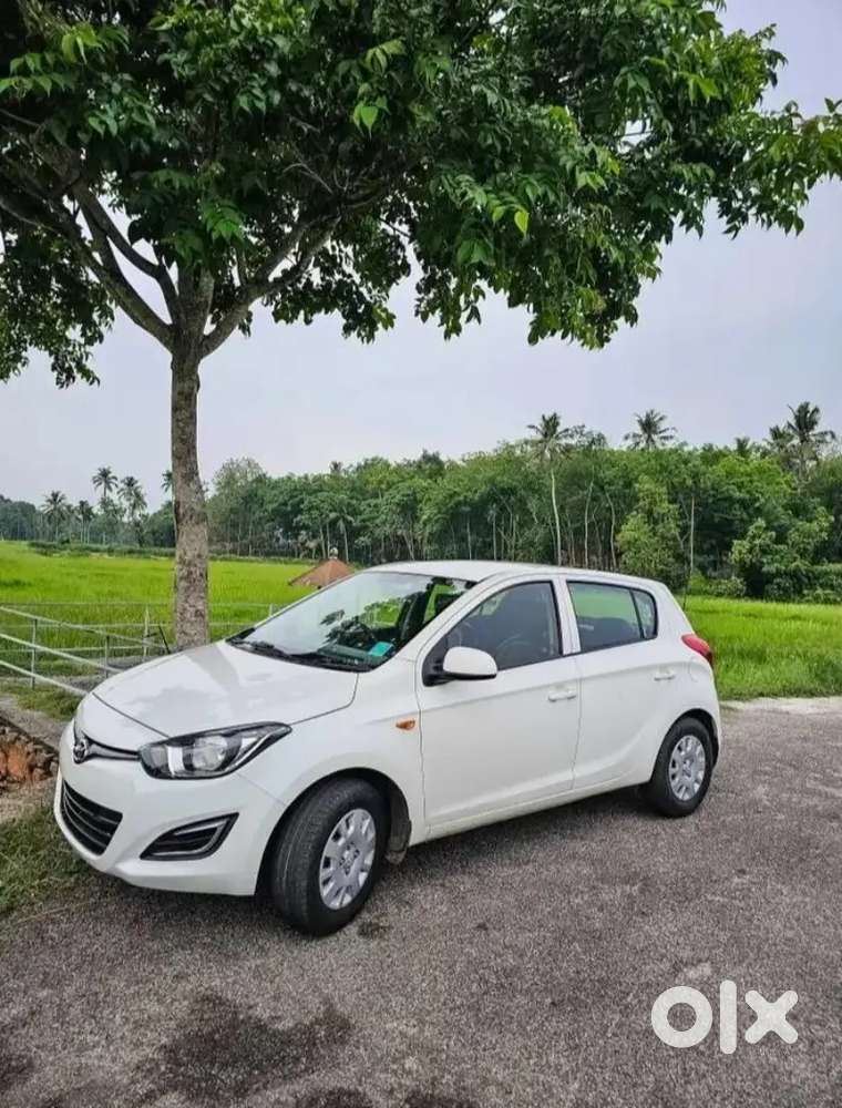 Hyundai I20 2013 Petrol Well Maintained