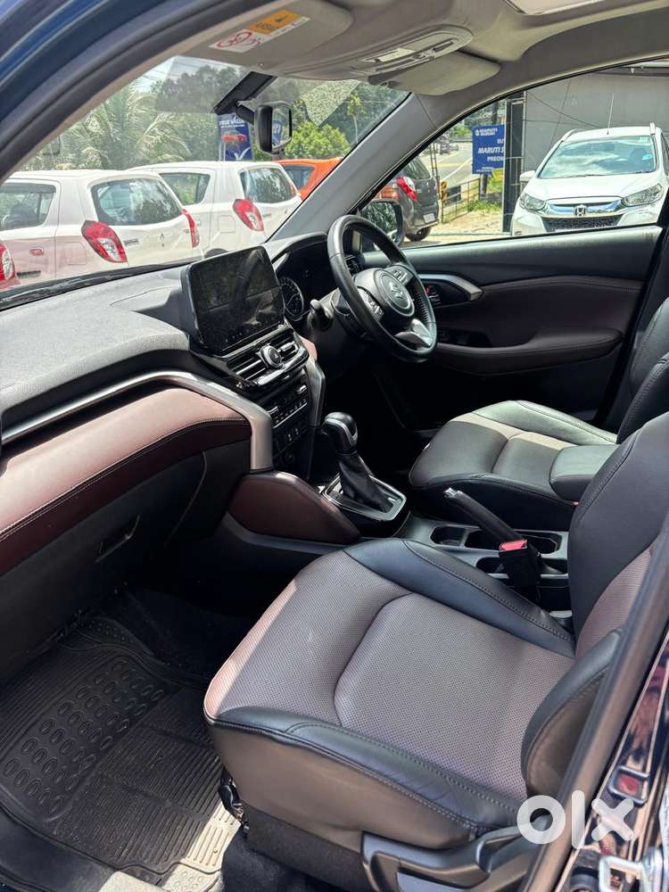 Maruti Suzuki Grand Vitara Smart Hybrid Alpha, 2023, Petrol