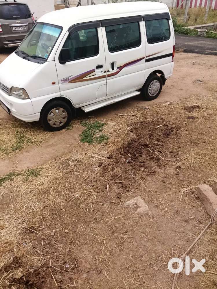 Maruti Suzuki Versa 2009