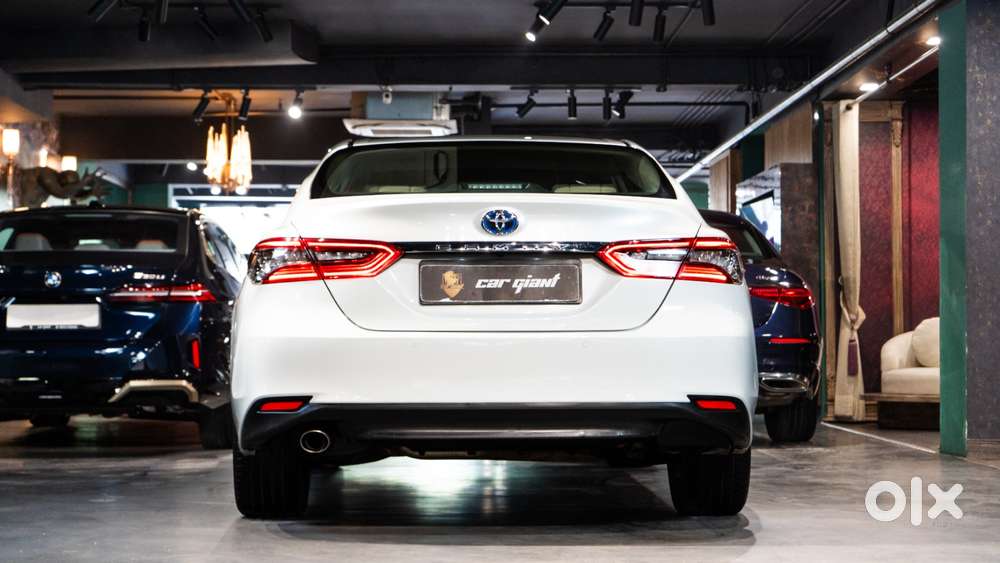 Toyota Camry Hybrid, 2024, Petrol