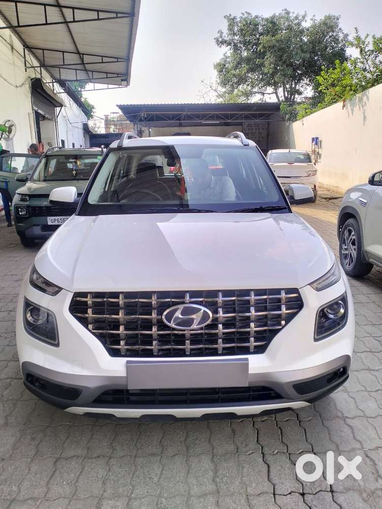 Hyundai Venue S Plus Mt 1.2 Kappa, 2022, Petrol