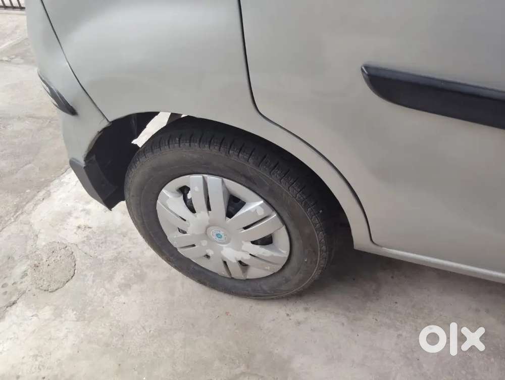 Maruti Suzuki 800 2014
