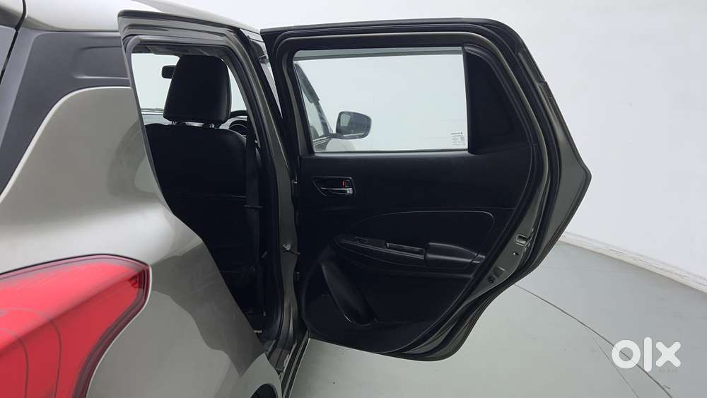 Maruti Suzuki Swift Vvt Vxi, 2018, Petrol