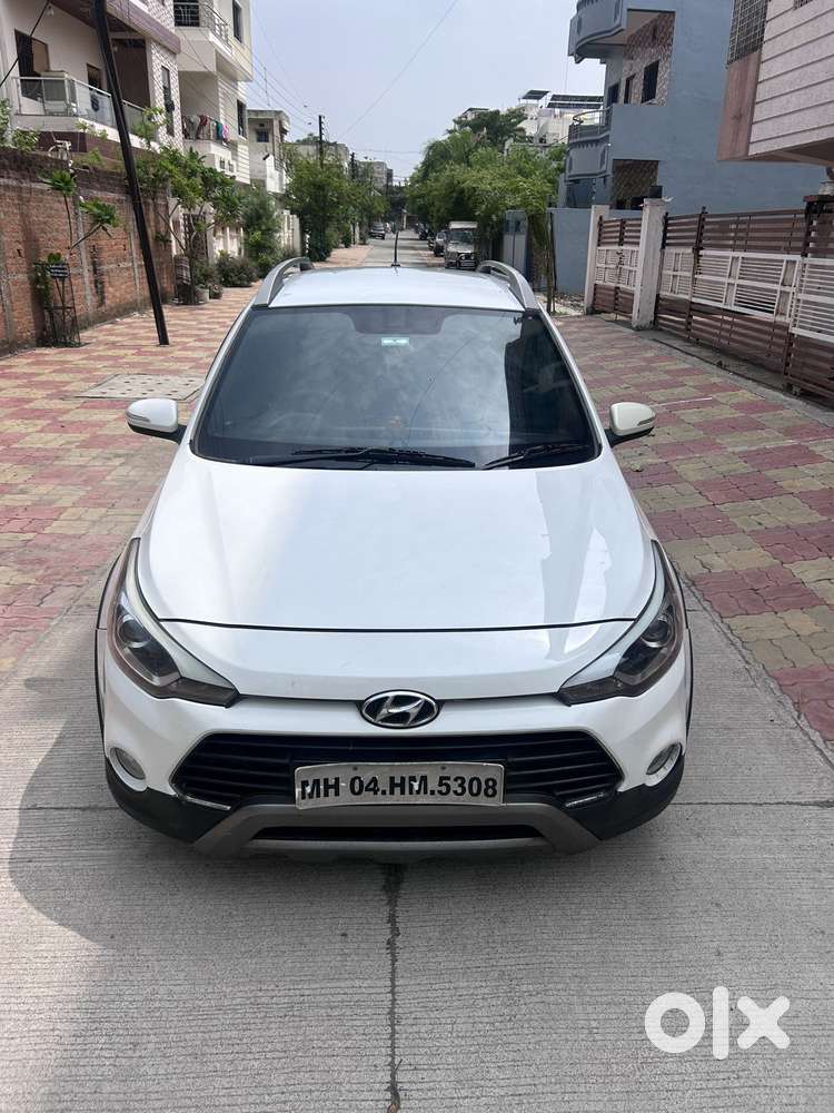 Hyundai I20 Active Sx Petrol, 2016, Petrol