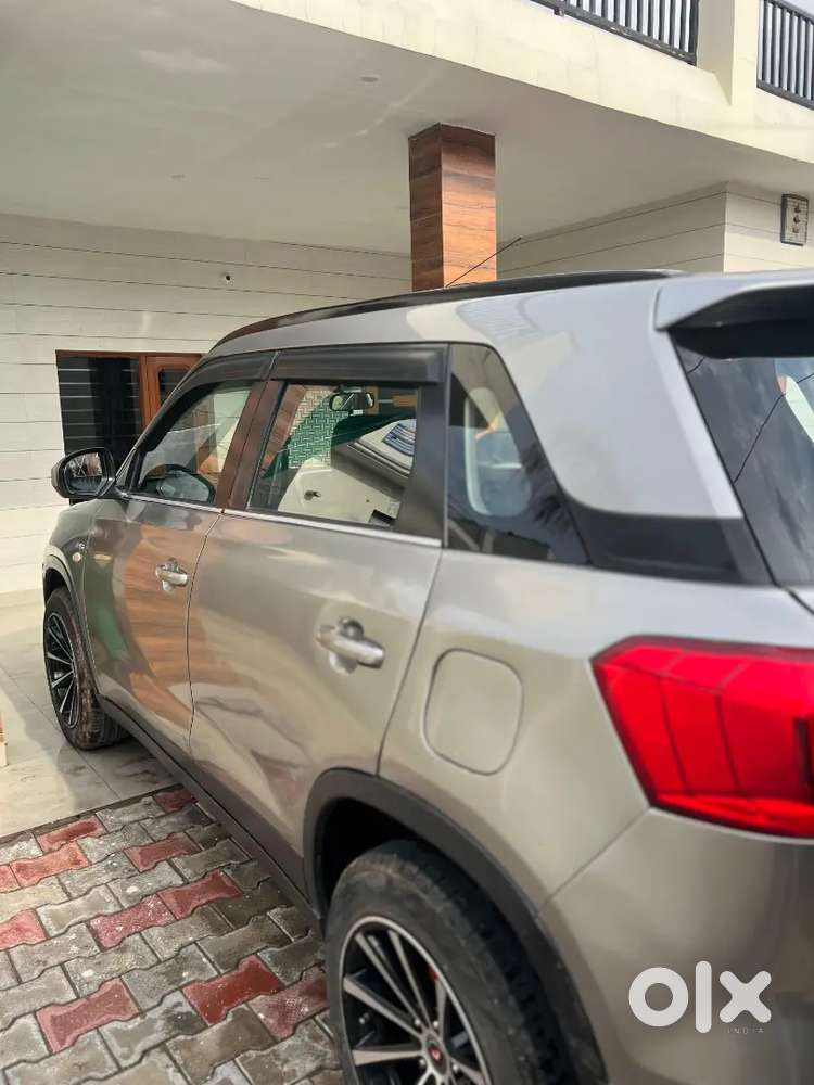 Maruti Suzuki Brezza 2016 Diesel Well Maintained
